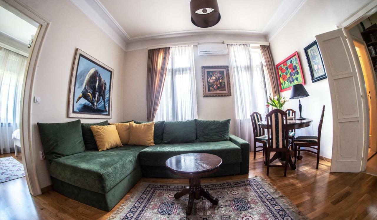 Crown Apartment With Garden View ベオグラード エクステリア 写真